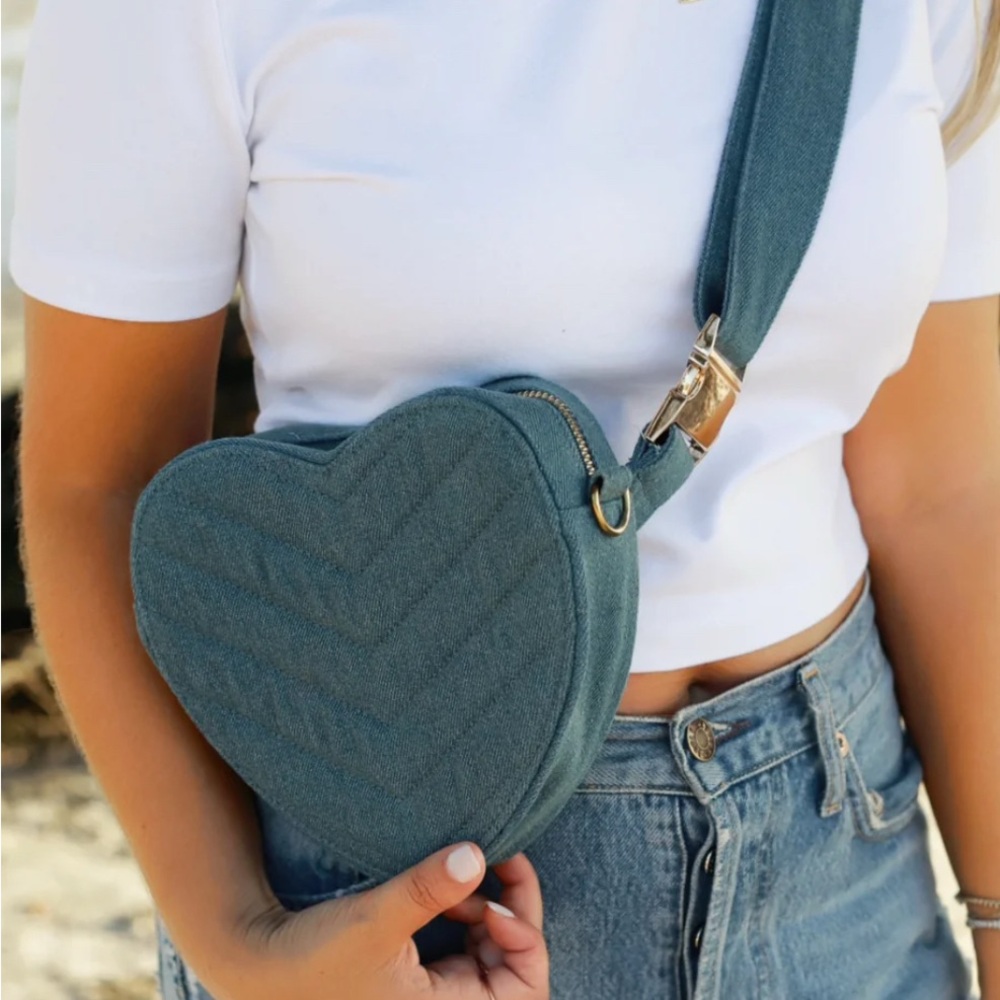 NWOT Blogger Fav Heart-Shaped Blue Crossbody Bag